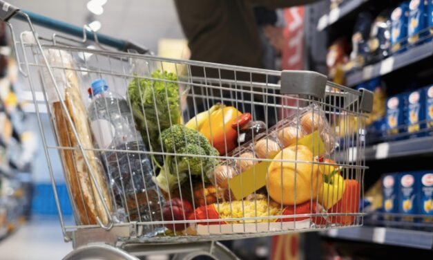 Inflación en México cede a su menor nivel desde 2021, pero persisten riesgos económicos