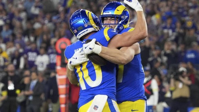 Rams de Los Ángeles avanzan con autoridad a la ronda divisional tras vencer a los Vikings