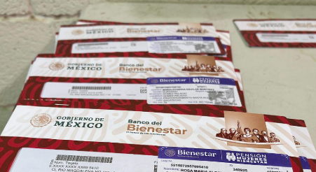 Comienza entrega de tarjetas del programa Mujeres Bienestar en Laguna de Coahuila