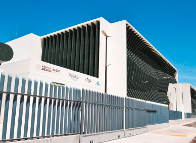 Dos sujetos agarran a golpes a hombre de 31 años en Laguna de Durango