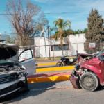 Bulevar de Gómez Palacio sufre caos vial tras accidente entre tres