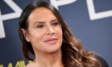 Netflix rompe su silencio sobre la polémica con Karla Sofía Gascón: «Es un desastre para la película»