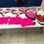 Coppel Torreón entrega a fardera con más de 10 tangas rojas