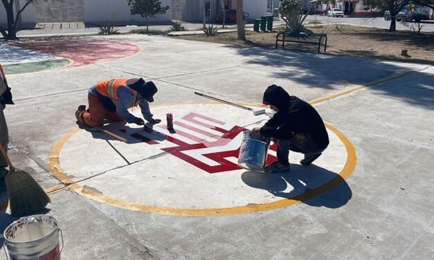 Optimizan plazas de Torreón: Obras Públicas pide a comunidad cuidarlas