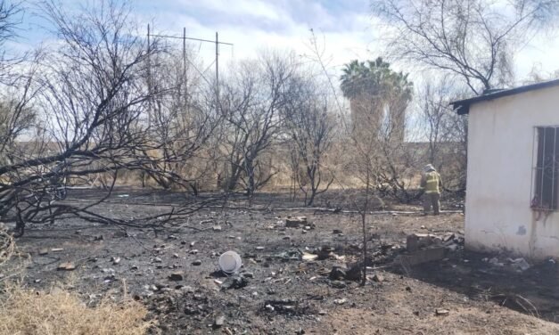 Queman basura en terreno de Gómez Palacio y casi se vuelve tragedia