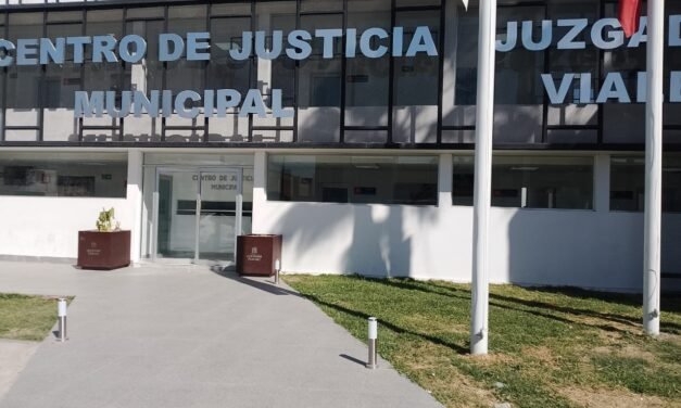 Van por aplicación de prueba antidoping en el Centro de Justicia Municipal de Torreón