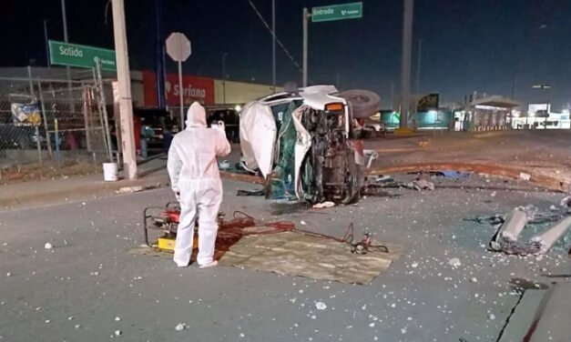 Fatal volcadura en Matamoros, Coahuila deja 2 muertos