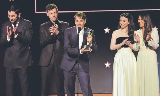 Anora sorprende en los Critics’ Choice Awards y apaga la polémica de Emilia Pérez