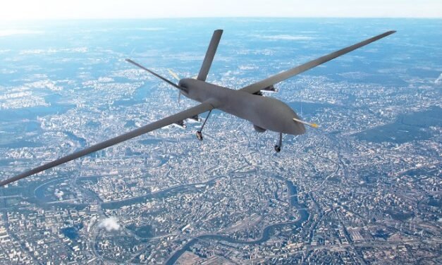 Estados Unidos intensifica vigilancia aérea en la frontera y tensa la relación con México