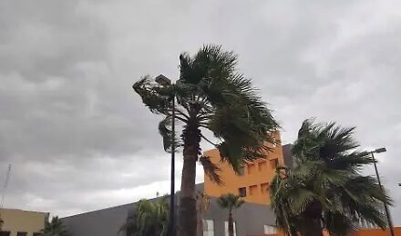 Vientos fuertes y descenso de temperaturas en Torreón por el frente frío número 32