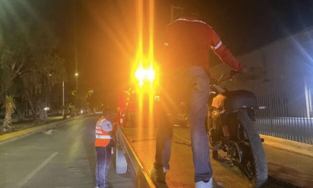 Cinco conductores ebrios son detenidos en Torreón; tres iban en motocicleta