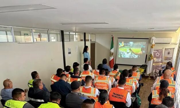 Torreón refuerza capacitación turística a policías, tránsitos y taxistas para mejorar atención al visitante