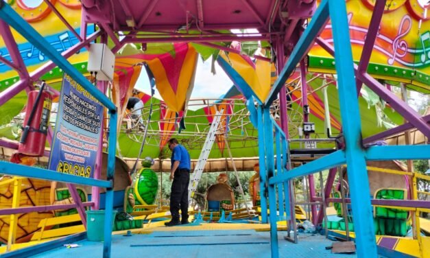 Revisa Protección Civil juegos mecánicos en parques de Torreón por Día del Niño