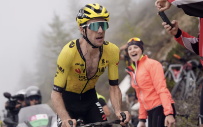 Simon Yates conquista el Giro y deja sin gloria a Del Toro y Carapaz en una etapa histórica en Le Finestre