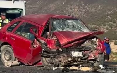 Tragedia en carretera 57: una mujer muere y dos más resultan graves tras choque frontal en Saltillo
