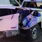 Choque múltiple en bulevar Revolución deja una mujer lesionada y severos daños materiales