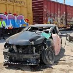 Conductora intenta ganarle el paso al tren en Gómez Palacio y termina hospitalizada