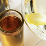 ¿Hay alcohol menos dañino que otro? Esto dicen los expertos