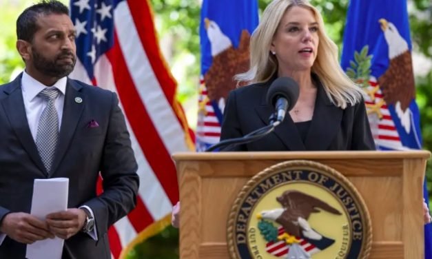 FBI detiene a más de 200 depredadores sexuales de menores en histórica operación nacional