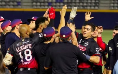 Sultanes dejan tendidos a Algodoneros con hit de Víctor Hugo Mendoza en la novena