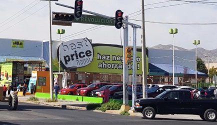 Consejo de Vialidad exige limitar vueltas continuas a la derecha en cruceros peligrosos de Torreón