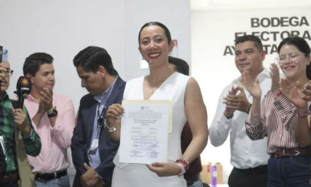 Betzabé Martínez recibe constancia de mayoría y será la próxima alcaldesa de Gómez Palacio