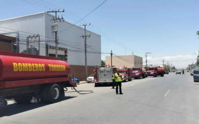 Incendio en empresa de nuez en Torreón deja siete intoxicados y obliga evacuación