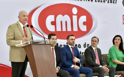 Toman protesta nuevos integrantes del Consejo Consultivo de CMIC Laguna