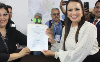 Susy Torrecillas recibe constancia de mayoría y gobernará Lerdo de 2025 a 2028