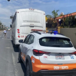 Camión de pasajeros arrolla a agente de Vialidad en Torreón; intentó darse a la fuga