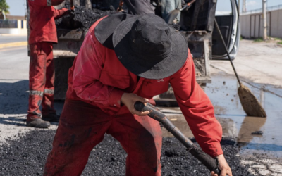Intensifica SIMV acciones de bacheo y reparación de semáforos tras lluvias en Torreón