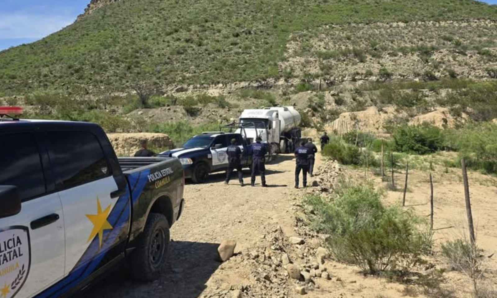 Detienen a 5 por robo de hidrocarburo en Coahuila; aseguran 44 mil litros y una toma clandestina