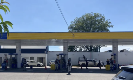 Operativo sorpresa de Profeco y Guardia Nacional en gasolineras de Durango
