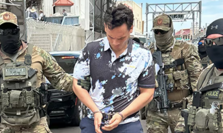 Juez procesa a Julio César Chávez Jr. por delincuencia organizada; seguirá su proceso en libertad