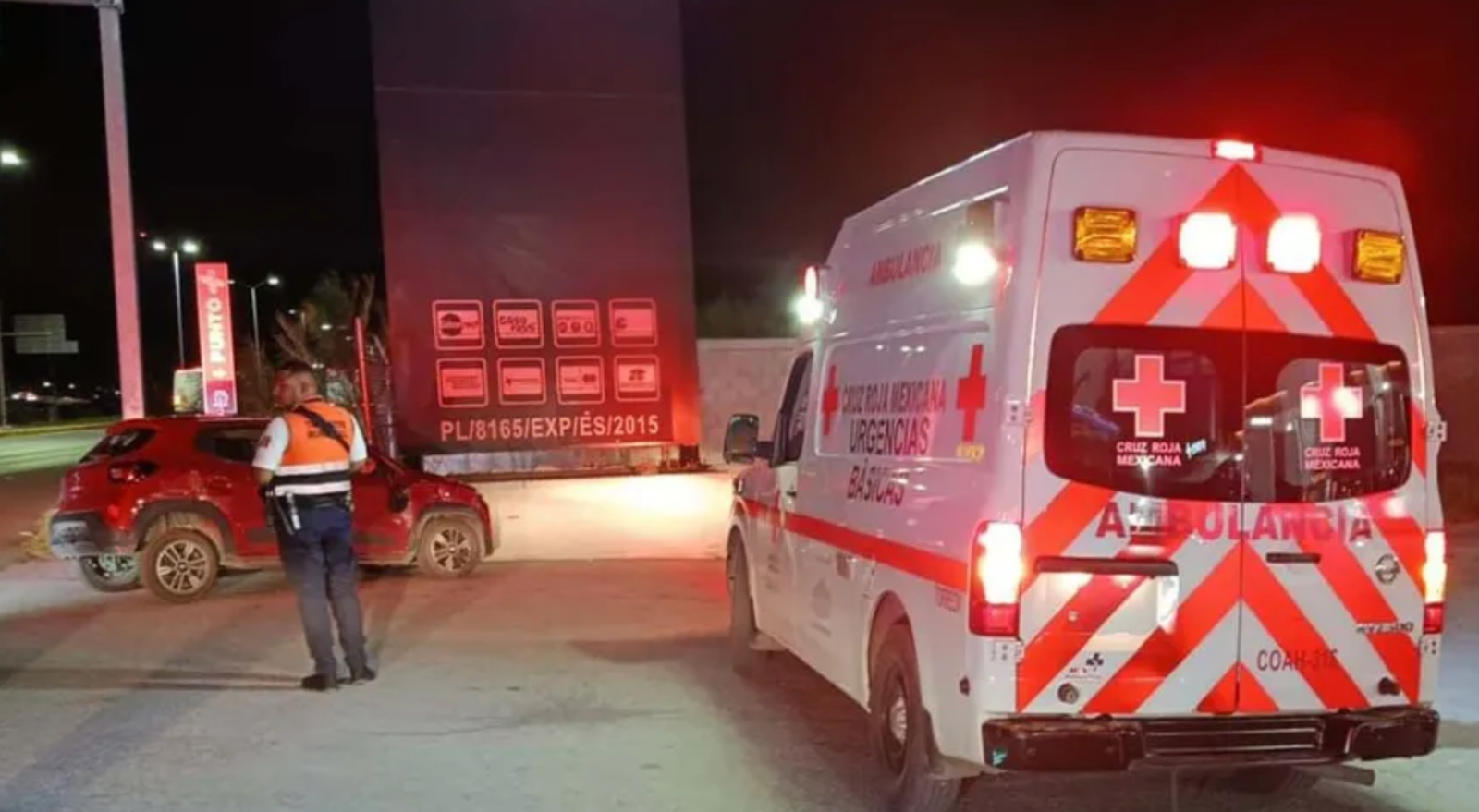 Volcadura en la Torreón-San Pedro: conductor huye tras chocar y abandonar su auto