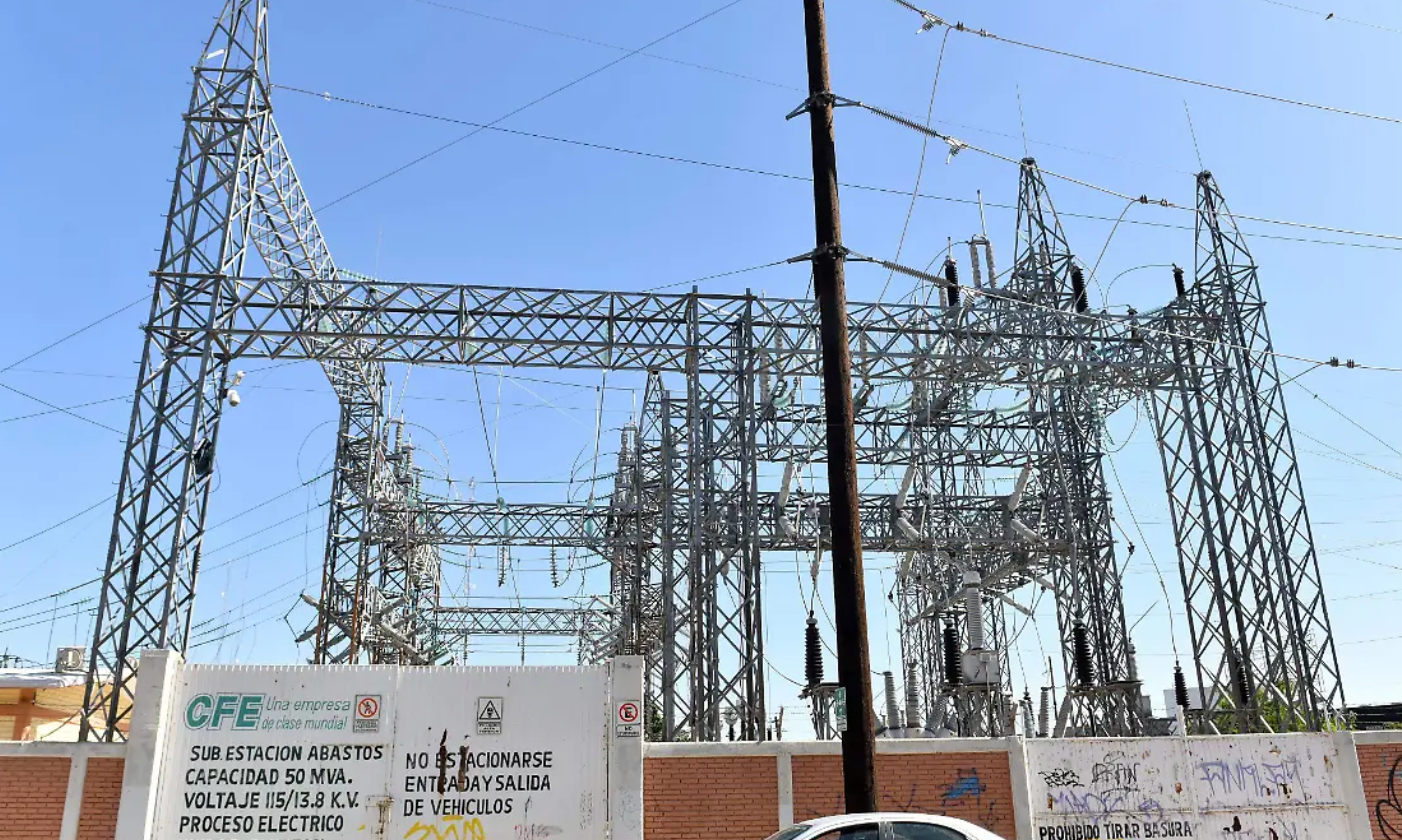 Torreón concentra el 60% de reportes por fallas eléctricas en Coahuila: más de 23 mil quejas en lo que va del año