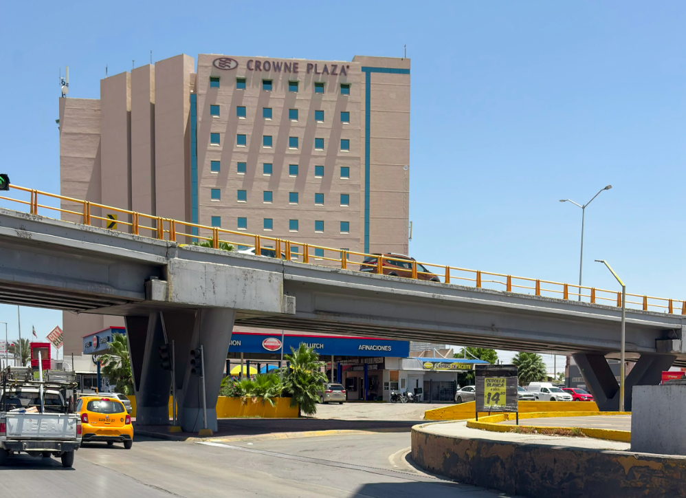 Avanza sin cierres el reordenamiento vial en bulevar Revolución entre calles 36 y 42