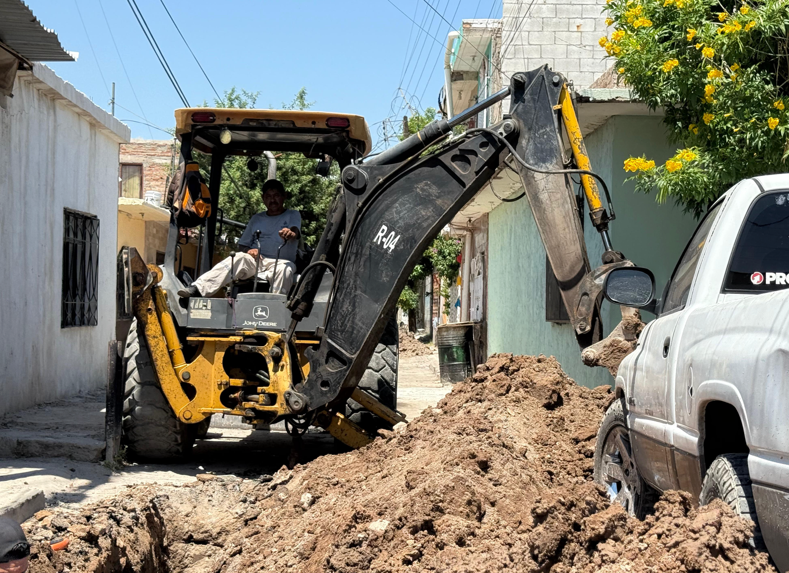 Cierre parcial en Bulevar Constitución y Calzada Colón por obras de reposición de colector sanitario
