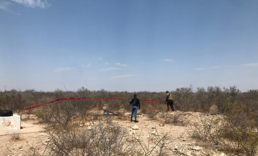 Hallan restos óseos humanos en predio baldío de Torreón
