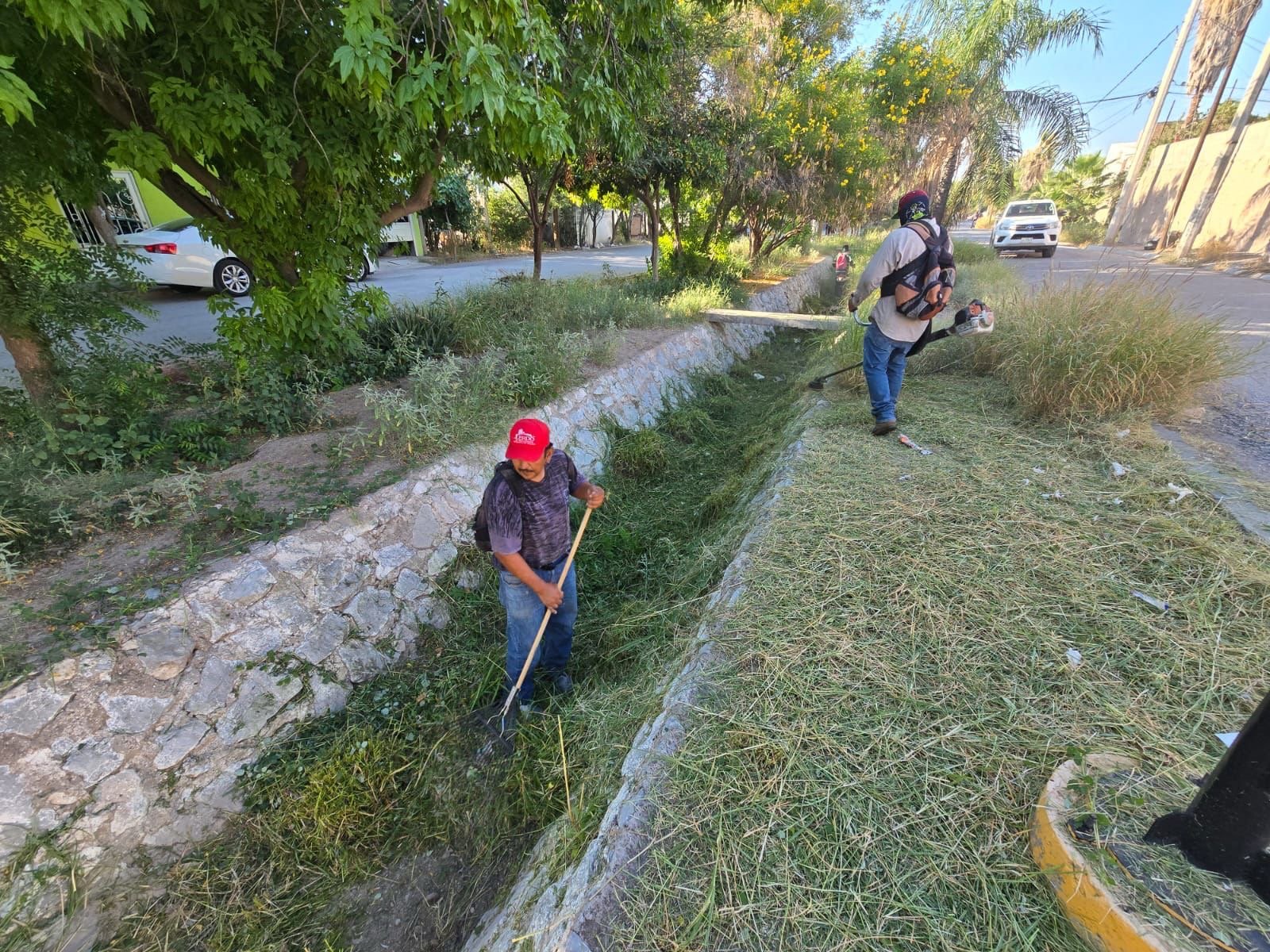 Inicia limpieza de la acequia Coahuila en Lerdo