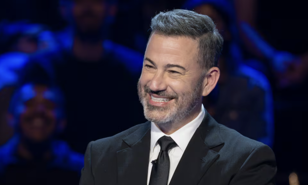 Jimmy Kimmel regresa a la televisión tras suspensión por polémico comentario sobre Charlie Kirk