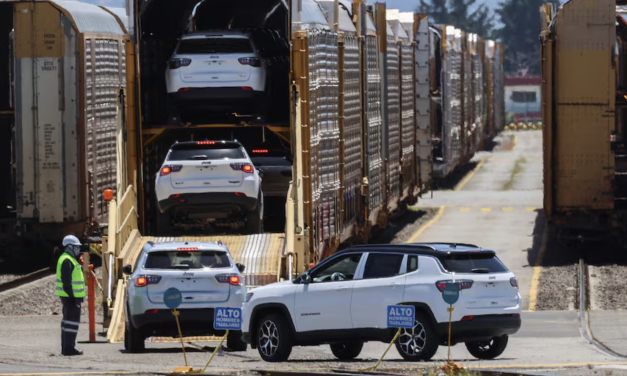 México sube aranceles a autos asiáticos y China responde con advertencia diplomática