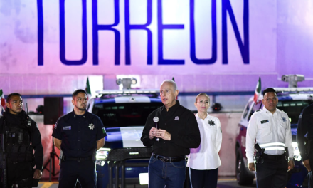 Alcalde Román Alberto Cepeda refrenda apoyo a policías y tránsitos en Torreón