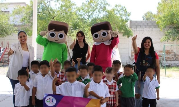 MAX Y LÍA LLEGAN AL PREESCOLAR LAURO AGUIRRE CON EL PROGRAMA “CUÍDAME”