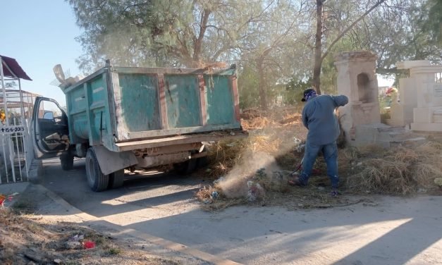 Arranca brigada de mantenimiento en el Panteón Municipal de Lerdo