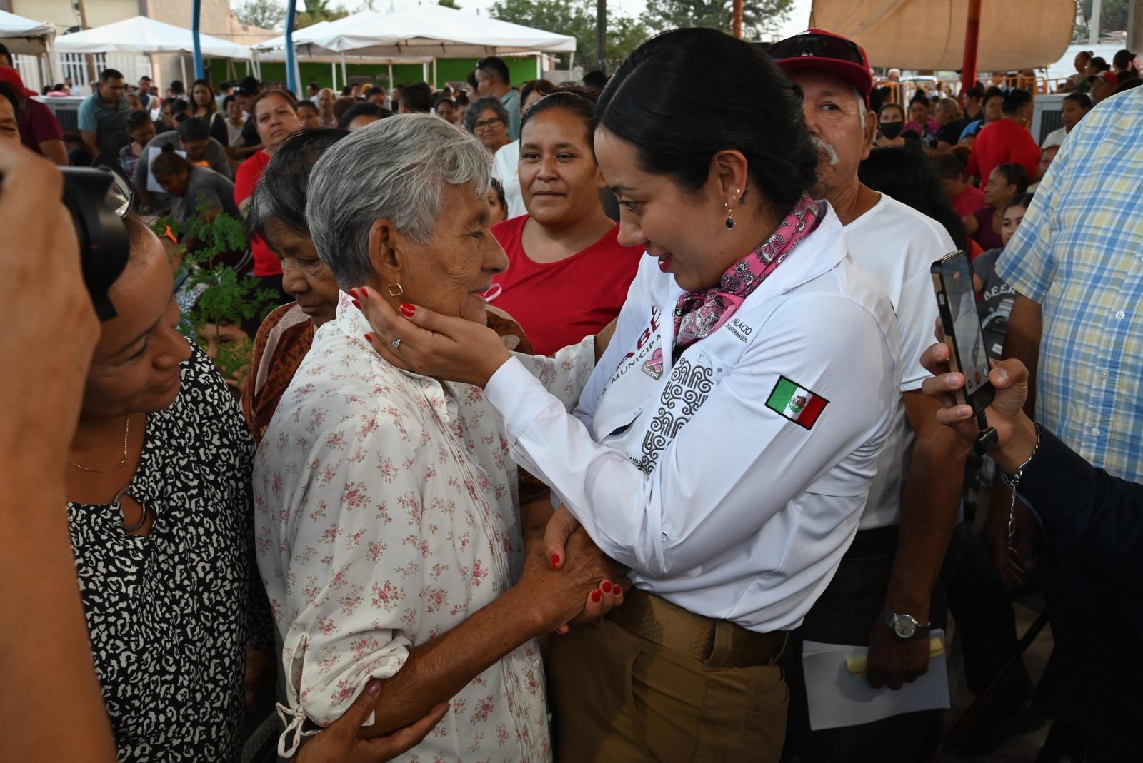 f4b6f555-932b-4c80-8019-a3e8242718e0