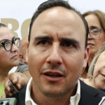 Manolo Jiménez exige coordinación total en obras escolares tras muerte de menor en San Pedro