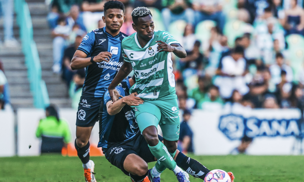 Santos Laguna vence 3-1 a Querétaro y acaricia el Play In del Apertura 2025