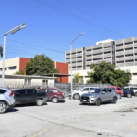 Vecinos de Torreón Jardín exigen solución definitiva al caos vial por ampliación de la Clínica 16 del IMSS