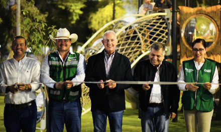 Alameda Zaragoza estrena área infantil iluminada como parte de la estrategia de seguridad en Torreón